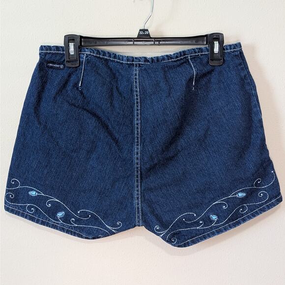 Jordache Vintage Blue Embroidered Hem Flat Front Denim Jean Shorts Size Approx - Picture 6 of 10